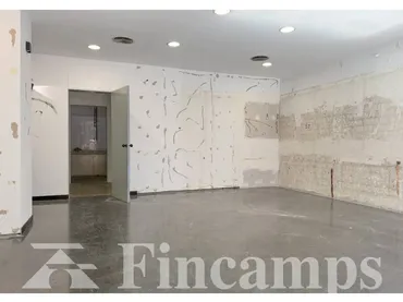 Local comercial en  Calle Sol i Padrís 103 - Foto 4