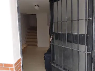 Planta baja en  Calle Andalucía 391 - Foto 4