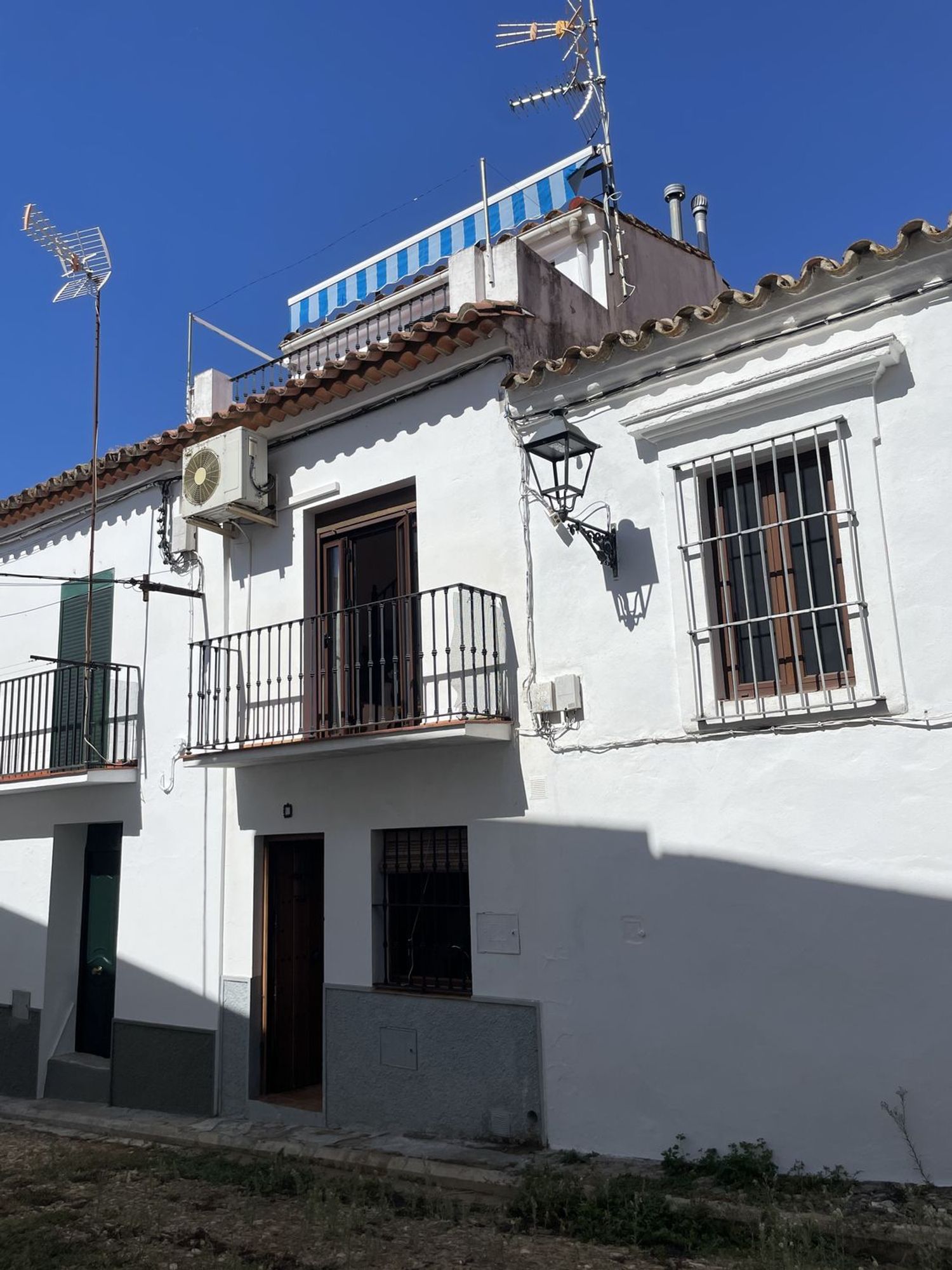 Casa de pueblo en Galaroza - Foto 2