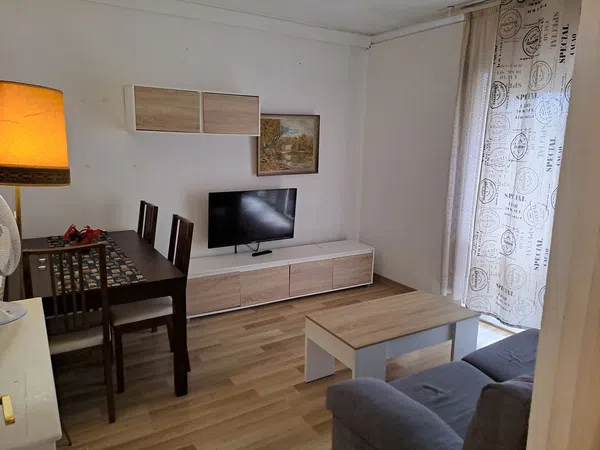 Piso en plaza de los Sauces, 4 - Foto 2