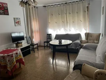 Piso en Santa Marina - Foto 1