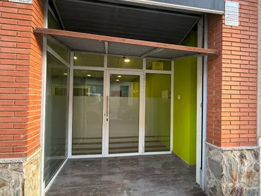 Local comercial en Terrassa - Foto 1