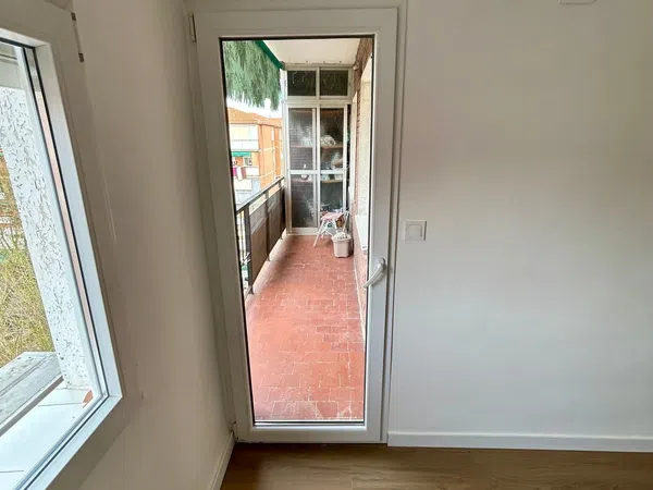 Piso en Reyes Católicos - Foto 17