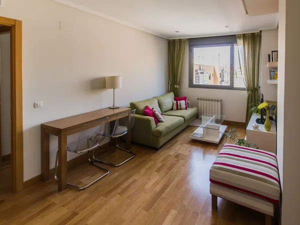 Piso en camino de Ganapanes, 1