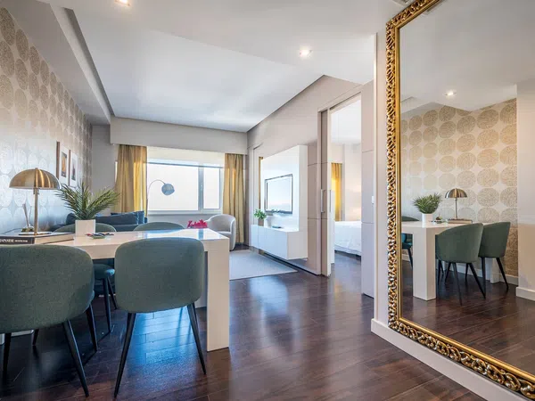 Piso en plaza de España, 18