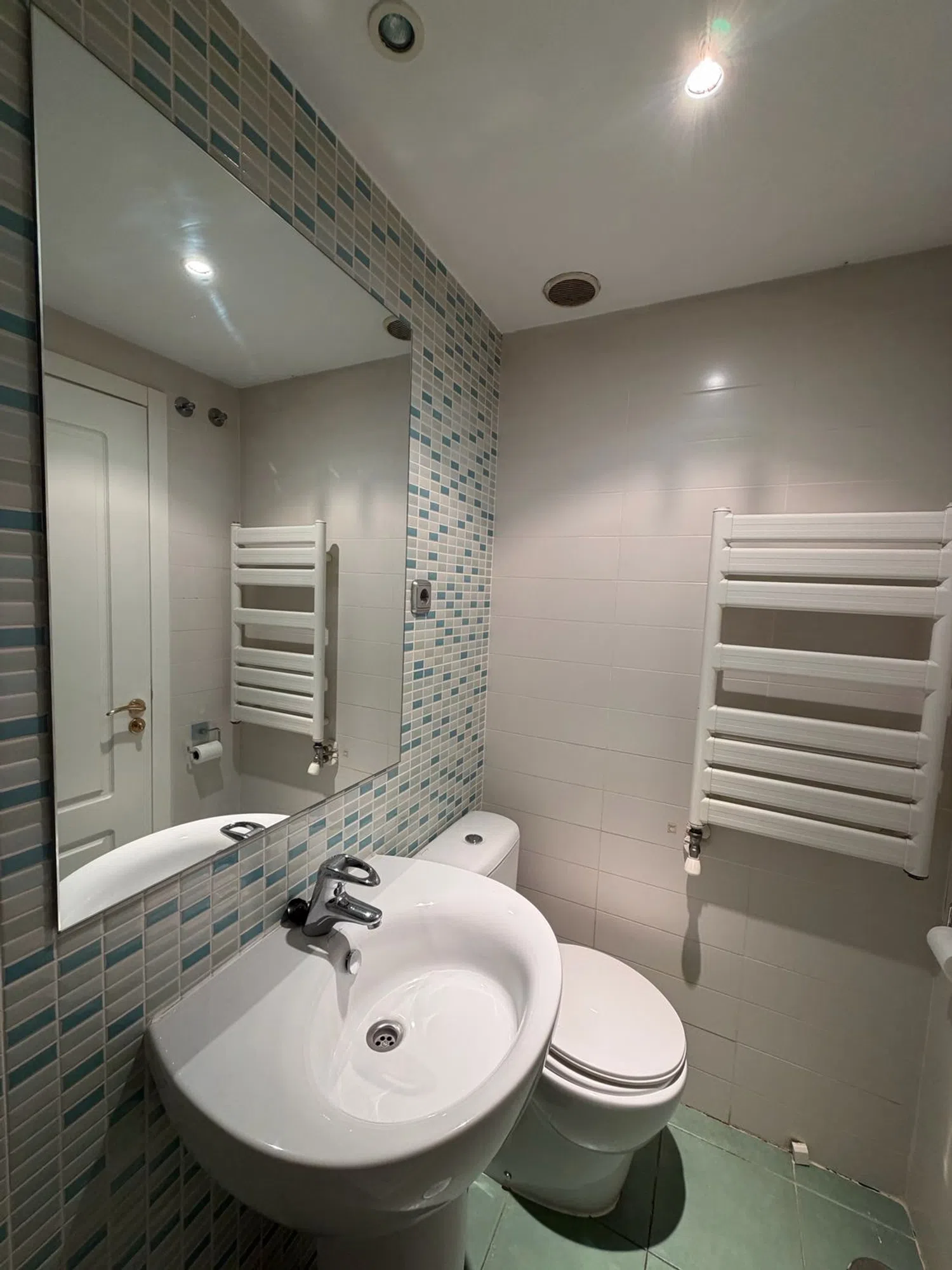 Piso en Barrio Montecarmelo - Foto 4