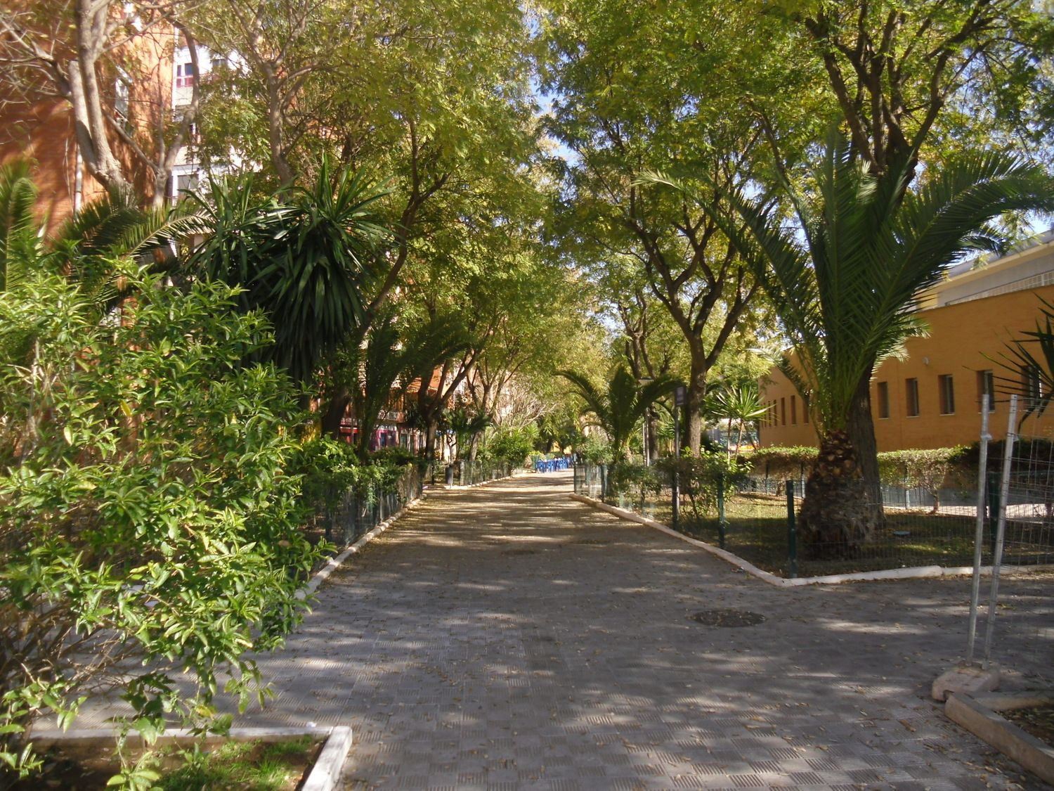 Piso en calle Cueva de la Pileta, 2 - Foto 11