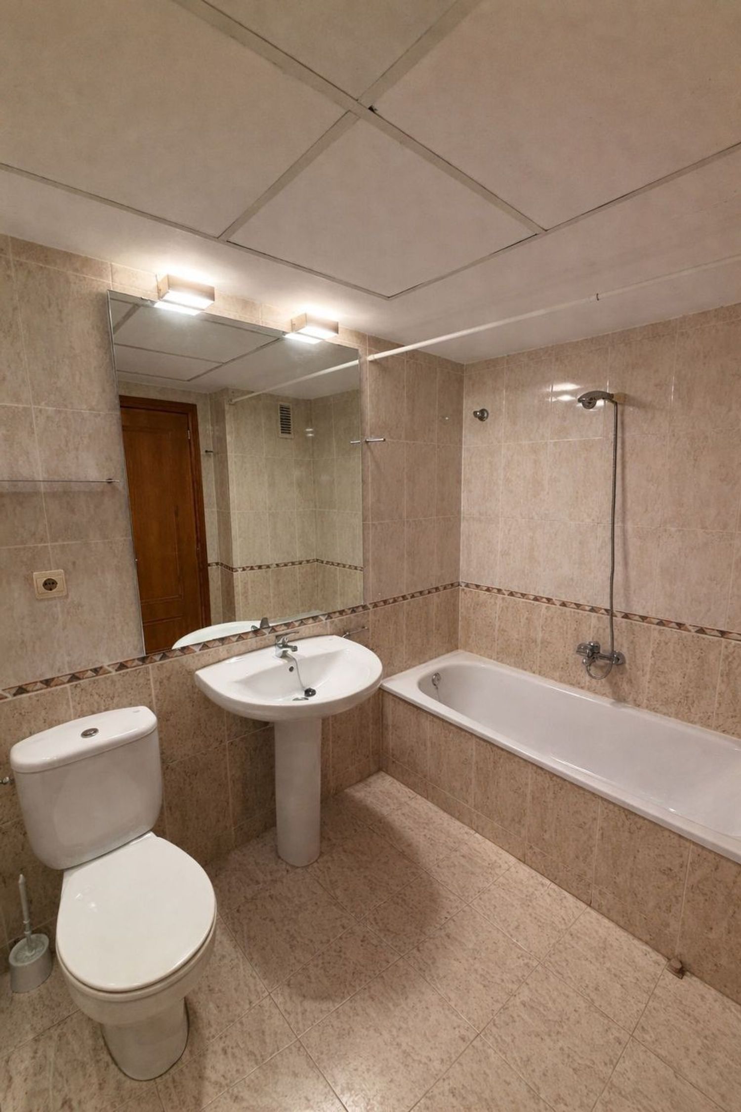 Piso en calle del 3 d'Abril de 1979, 4 - Foto 10