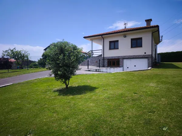 Casa o chalet independiente en Nuevo Roces, Nuevo Roces - Foto 4
