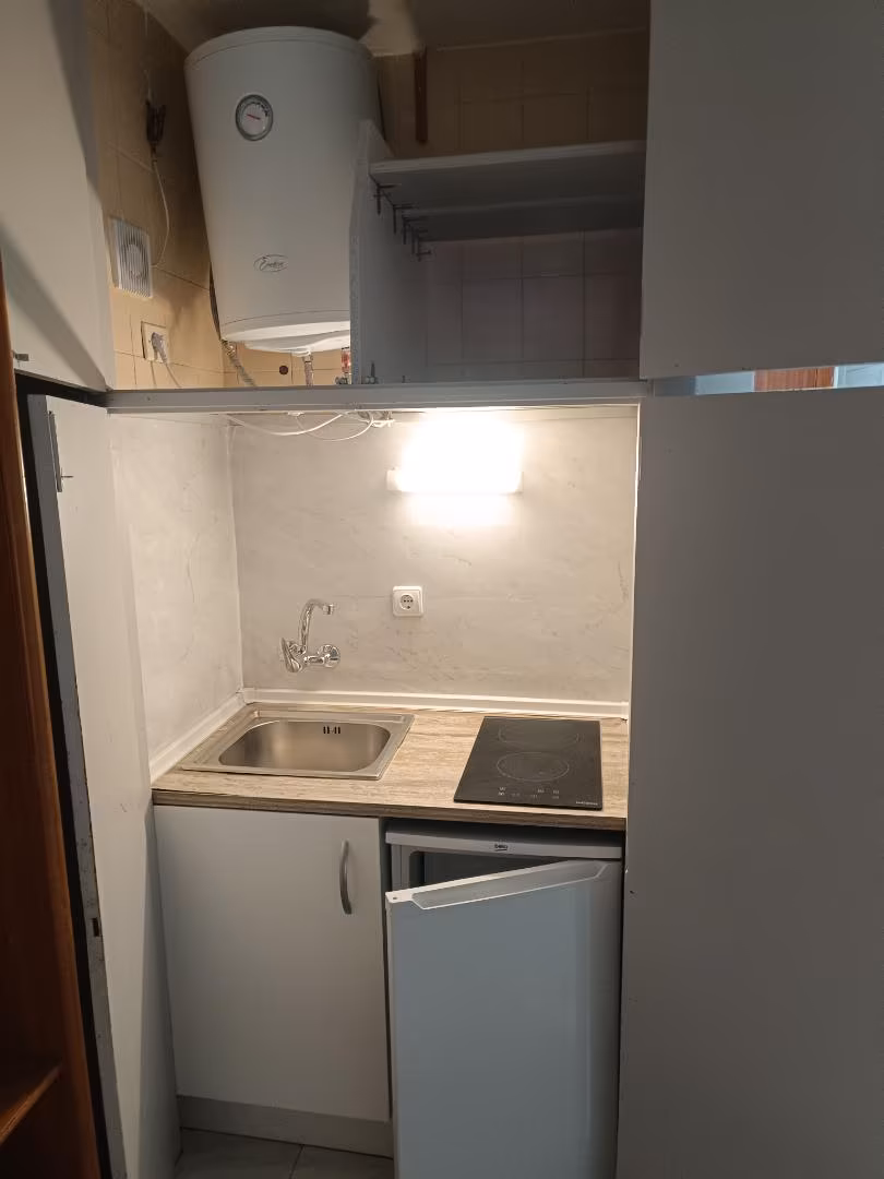 Estudio en  Calle Moral de la Magdalena 11 - Foto 5