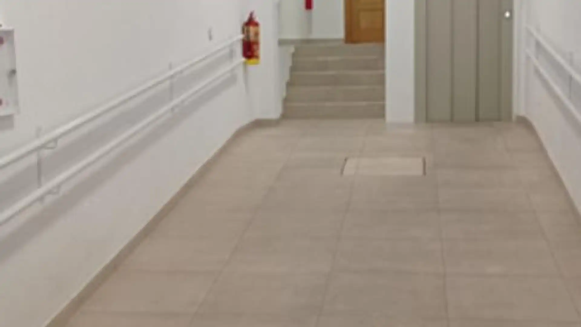 Piso en  Avenida Doctor López Cantarero Ballesteros 15 - Foto 4