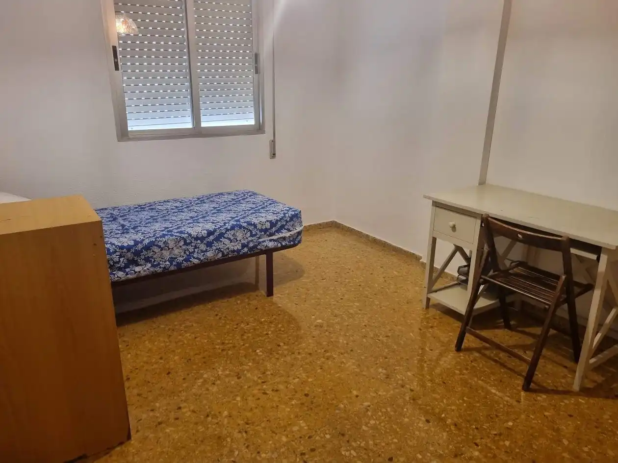 Piso en  Carrer de Gonzalo Ramiro Pedrer 2 - Foto 7