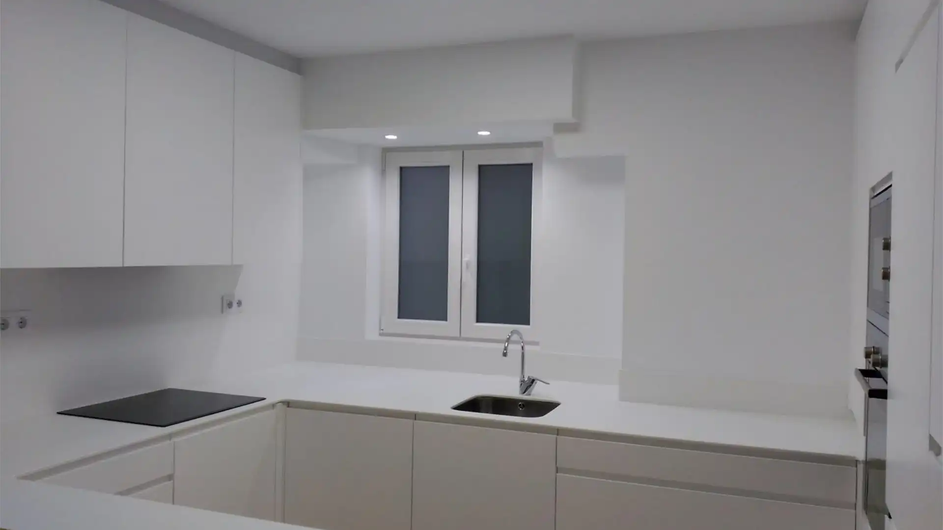 Piso en  Rúa Riego de Agua 42 - Foto 9