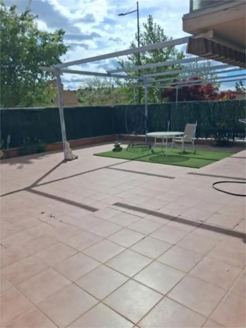 Piso en parla este - Foto 4