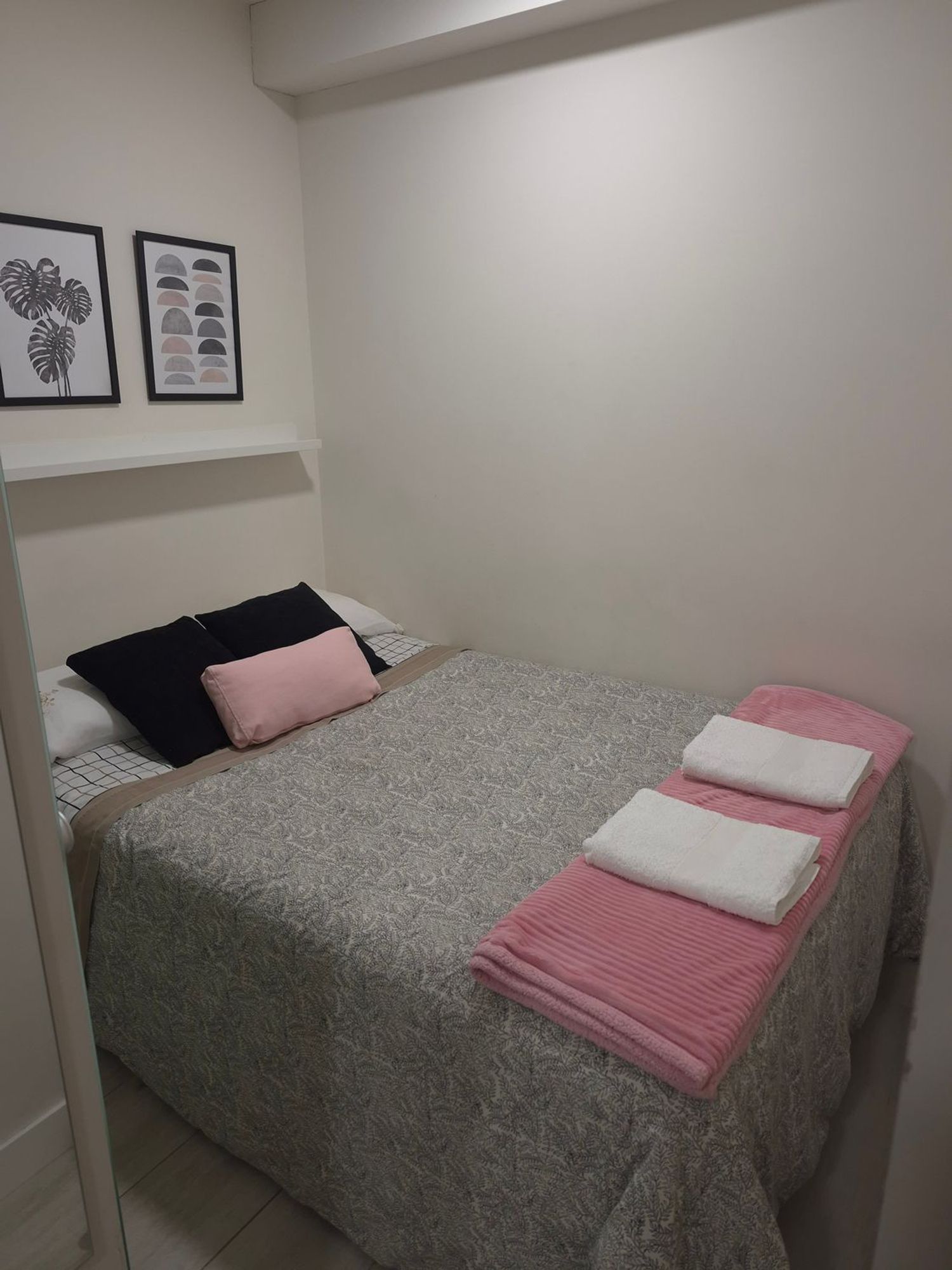 Estudio en calle de García Barbón, 48 - Foto 2