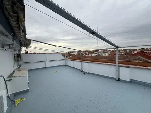 Ático en calle Jaraíz de la Vera, 8