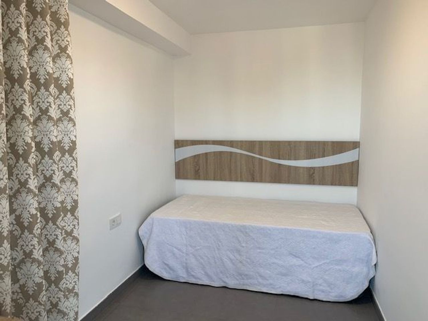 Piso en calle de Bruselas, 9 - Foto 4