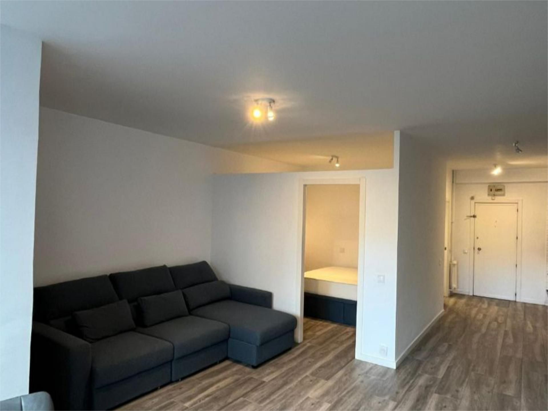 Piso en  Calle de Rafael Herrera 11 - Foto 2