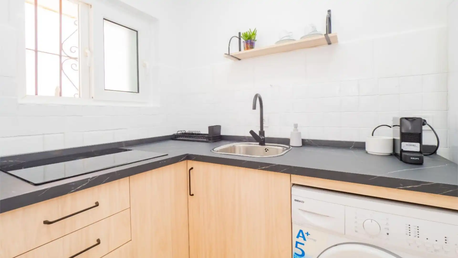 Estudio en  Calle Jacinto Benavente 9 - Foto 13