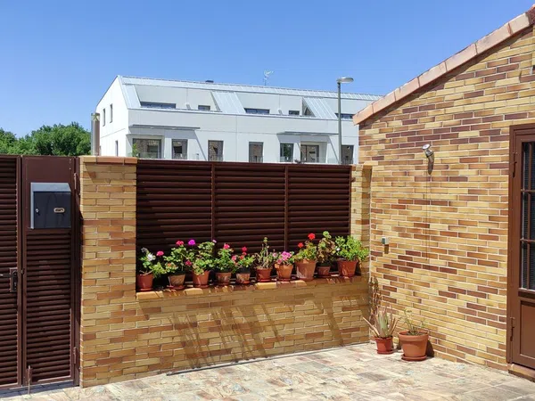 Chalet pareado en calle de Aries, 23 - Foto 3