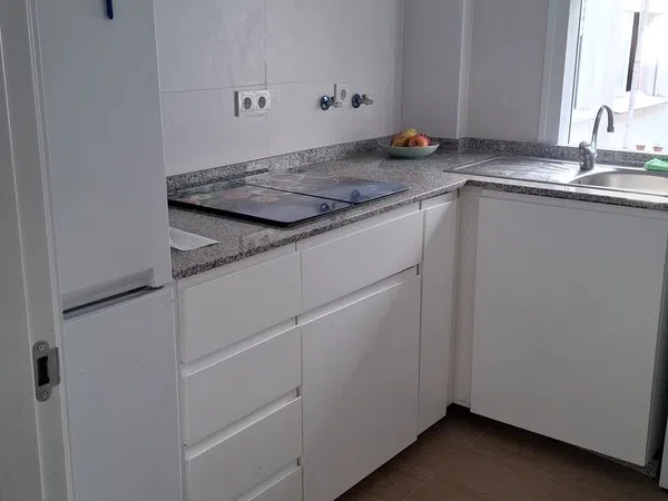 Piso en Calle Luis Ponce de León, 7, Huerta de la Reina - Foto 2