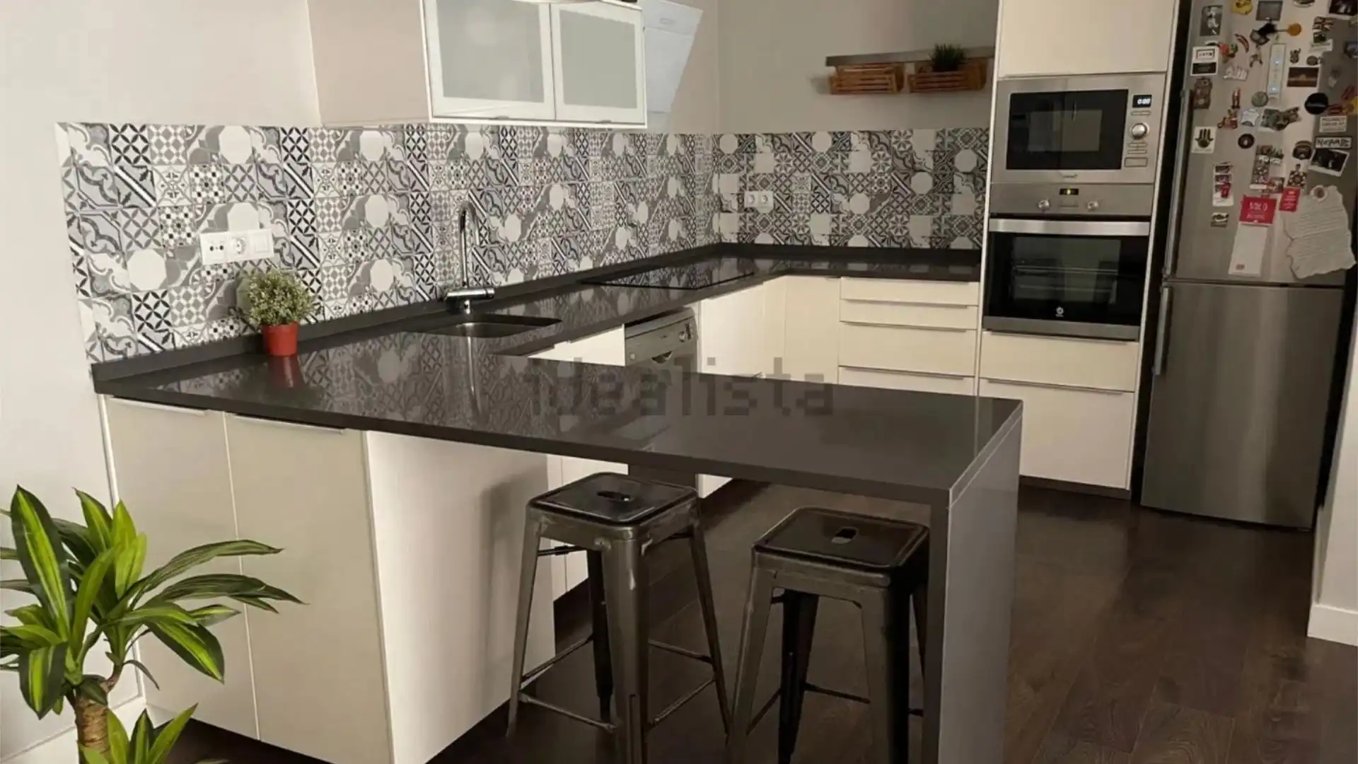 Piso en  Plaça de la Constitució 8 - Foto 3