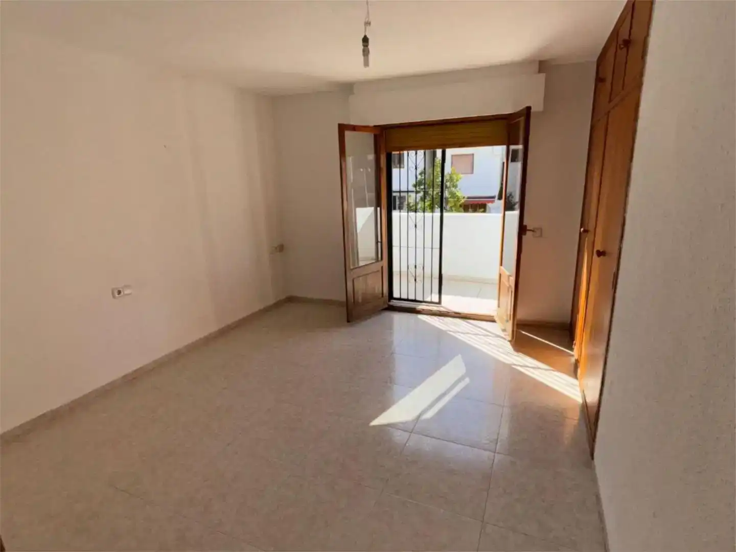 Piso en  Carrer del Salabre 11 - Foto 4