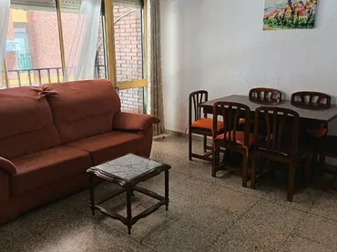 Piso en  Avenida Primero de Mayo 1 - Foto 1