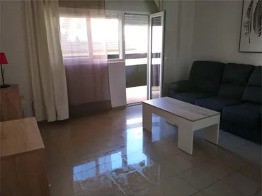Piso en  Avenida Manuel Reina 55 - Foto 2