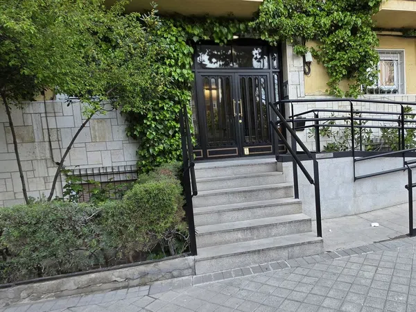 Piso en calle de Víctor de la Serna, 3