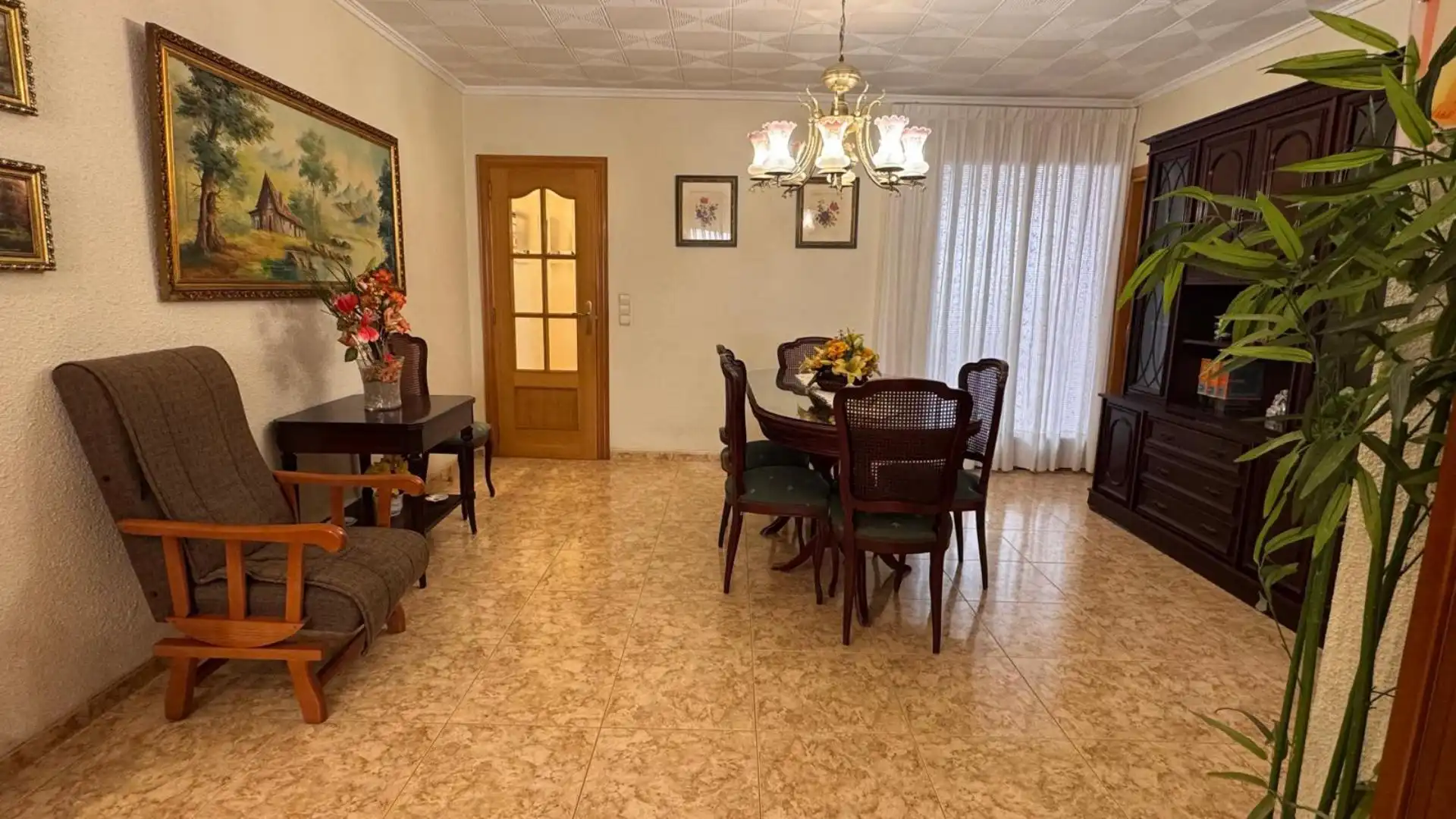 Piso en  Carrer de Ramiro de Maeztu 17 - Foto 3