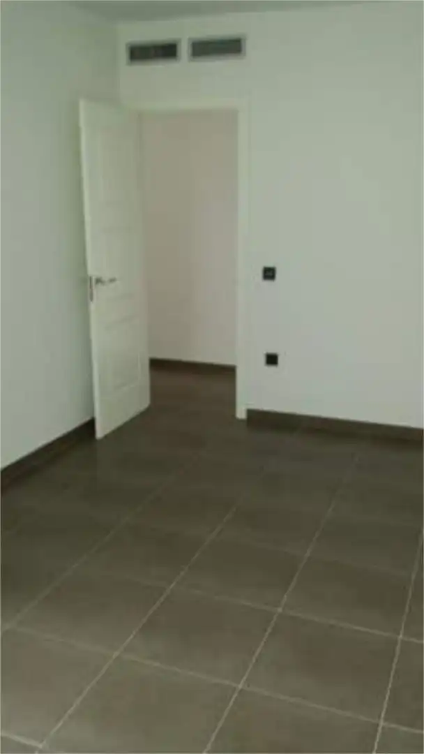 Piso en zona instituto - Foto 5