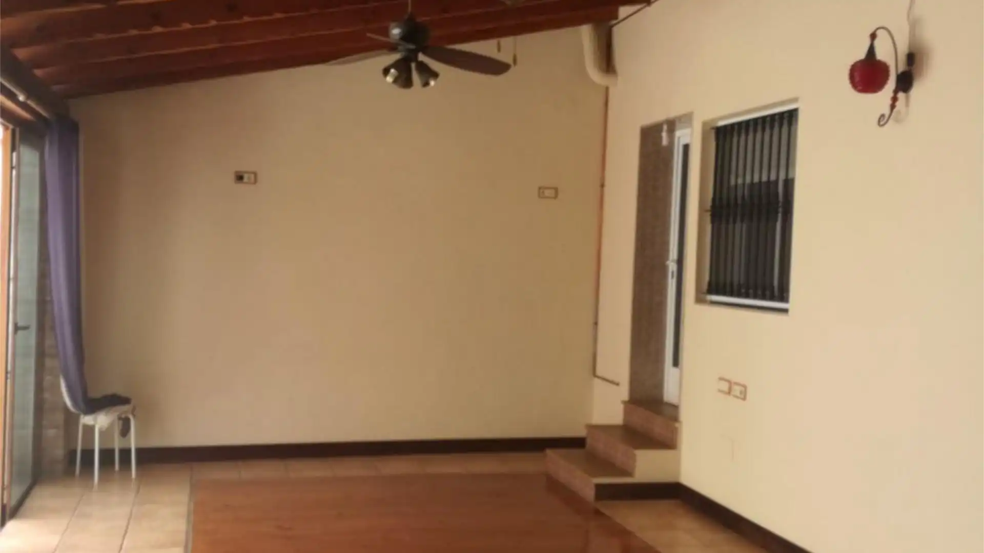 Casa adosada en  Calle Carrascos 18 - Foto 3