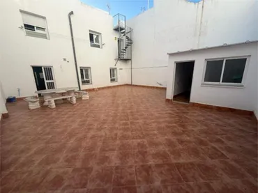 Chalet en ALAMEDA SOLANO - Foto 1