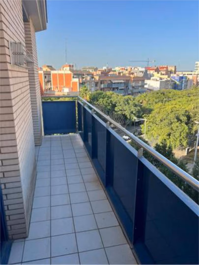 Piso en Sagrera - Foto 9