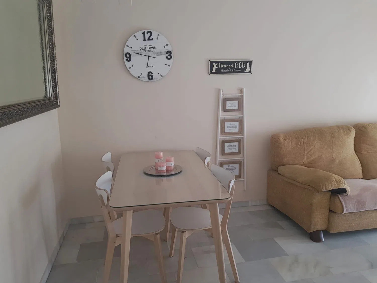 Piso en Barrio Cruz Roja - Capuchinos - Foto 4