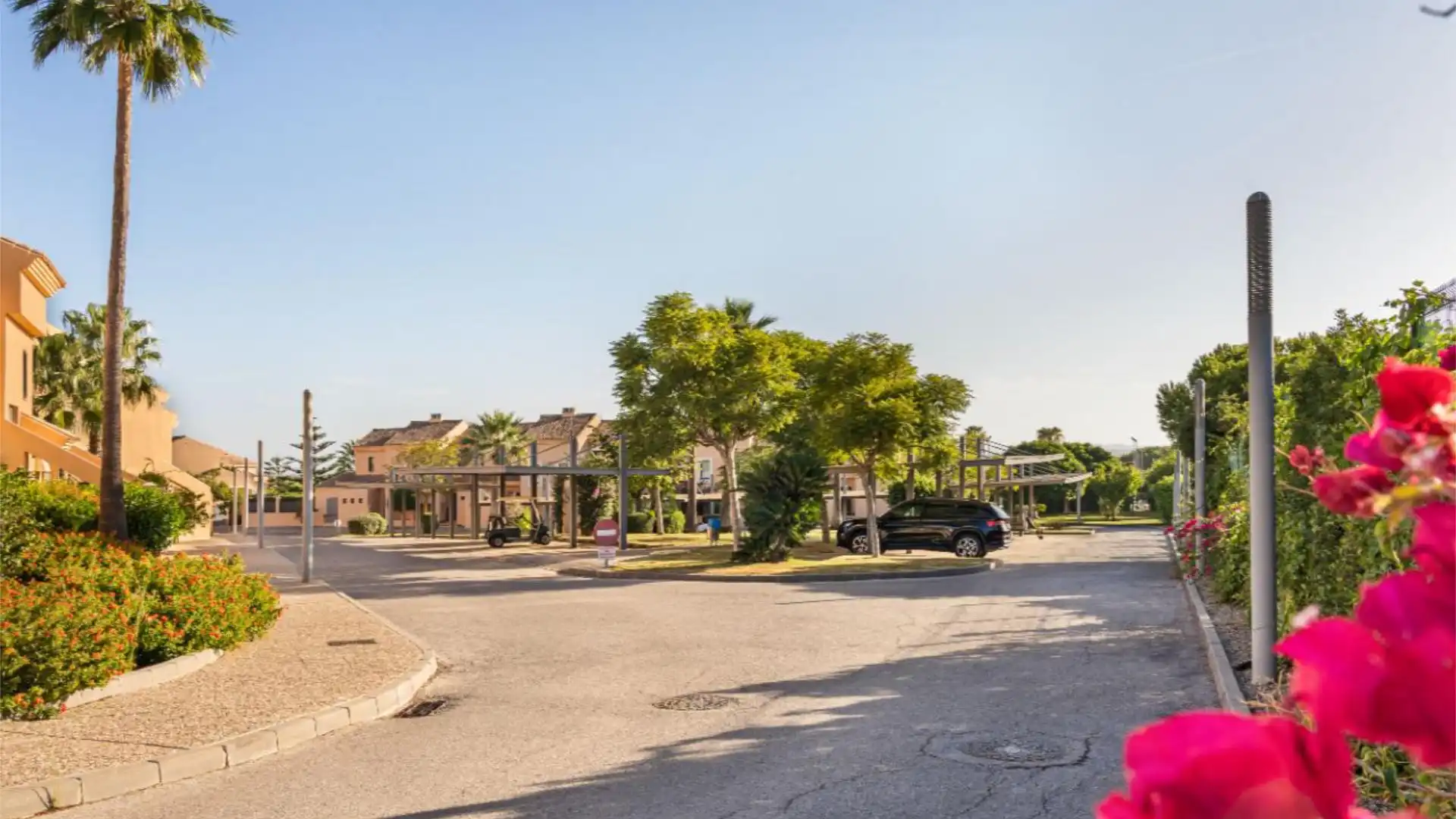 Casa adosada en  Calle Teodosio 12 - Foto 48