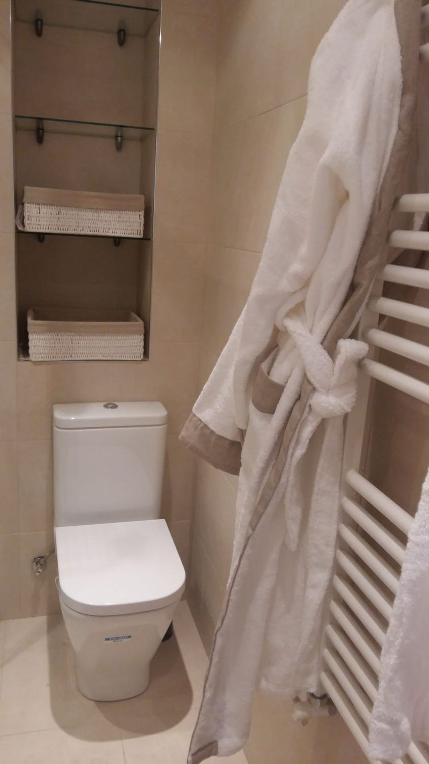 Piso en avenida de Ramón y Cajal, 3 - Foto 2