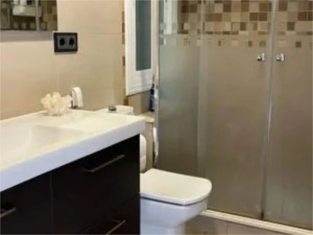 Piso en  Carrer de Jerez 62 - Foto 18