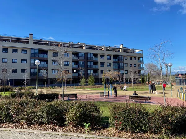 Piso en calle del Mirador de la Reina, 129
