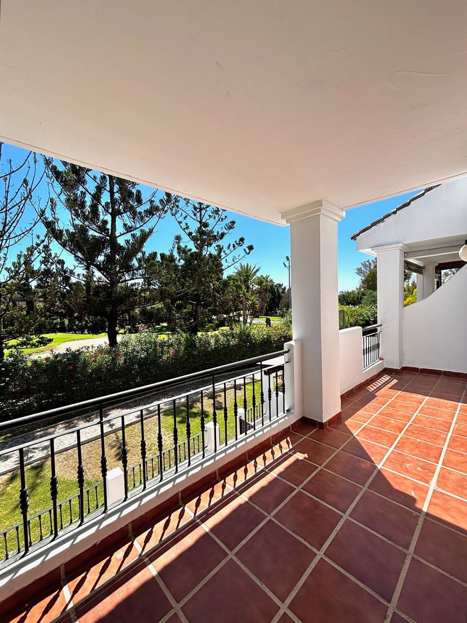 Chalet pareado en Urb. Los Naranjos de Marbella, 8 - 15, La Dama de Noche-La Alzambra - Foto 6