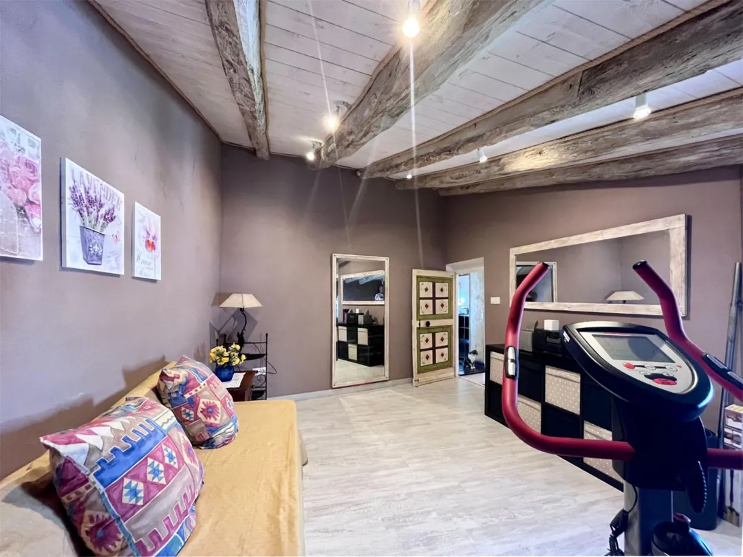 Casa adosada en  Carrer Abdon Almirall 6 - Foto 57