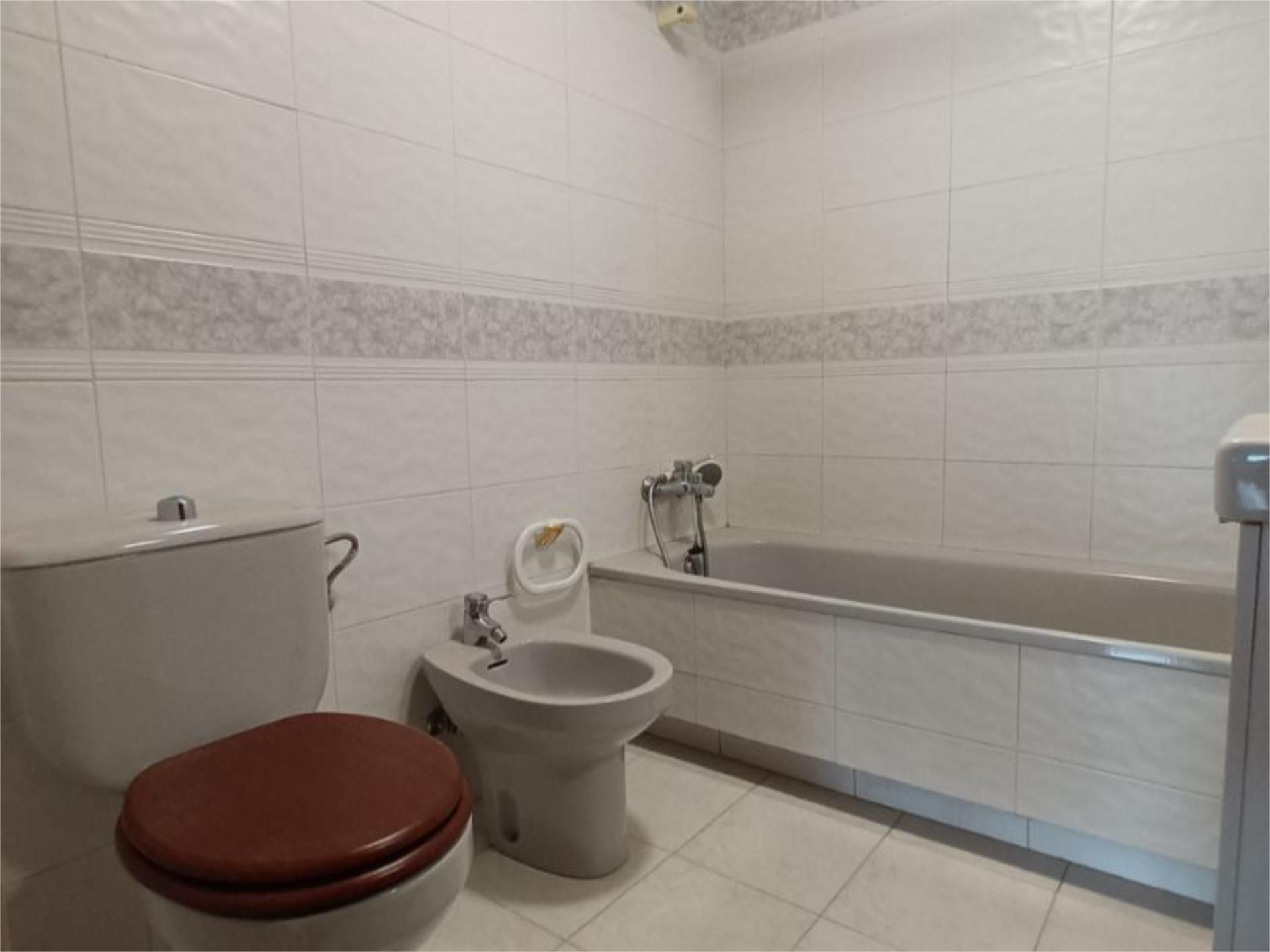 Piso en  Avenida de Castelao 54 - Foto 15