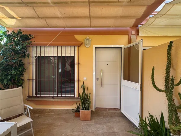 Chalet adosado en Calle San Cayetano, 1, Centro - La Costilla, Centro - La Costilla - Foto 1