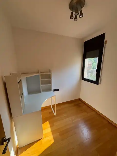 Piso en  Carrer de los Castillejos - Foto 17