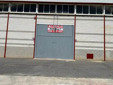 Local comercial en  Avenida Saturno 23 - Foto 3