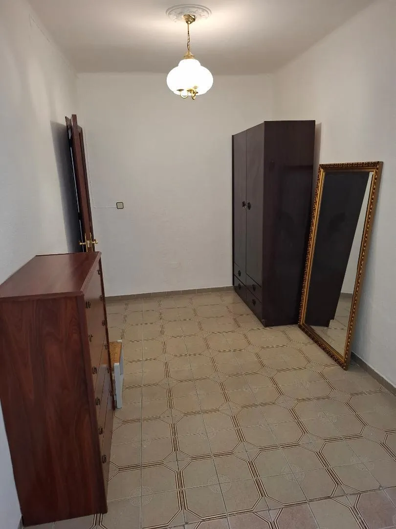 Piso en  Avenida de Alvar Núñez 51 - Foto 5