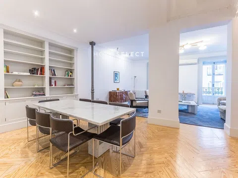 Piso en calle del Almirante