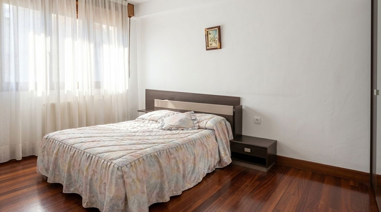 Piso en Calle Zorrilla, 2, Bagatza - S. Vicente, Bagatza - S. Vicente - Foto 3