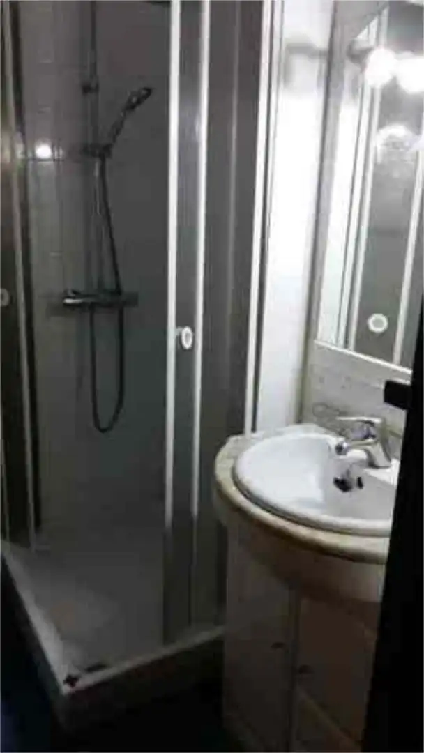 Piso en Otxarkoaga - Foto 2